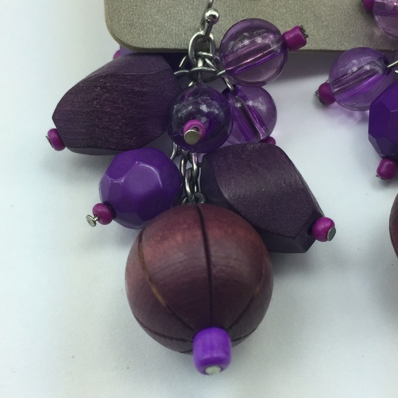 CHICO'S MODERN ESTATE PURPLE BEADED EARRINGS - Picture 2 of 2